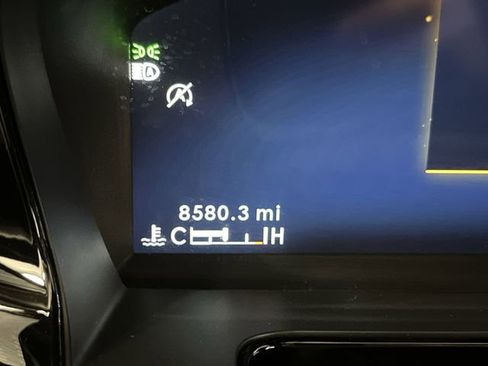 Used 2024 Lincoln Corsair AWD image 6