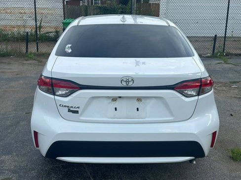 Used 2020 Toyota Corolla LE FWD image 8