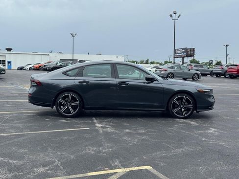 Certified 2026 Honda Accord SE image 3