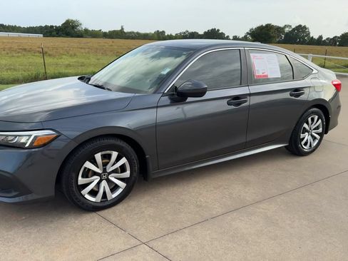 Used 2023 Honda Civic LX image 5