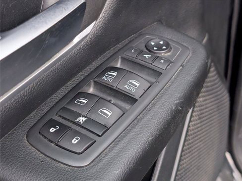 Used 2020 RAM 1500 Big Horn AWD/4WD image 16