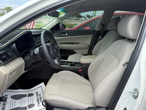 Used 2016 Kia Optima LX FWD image 11