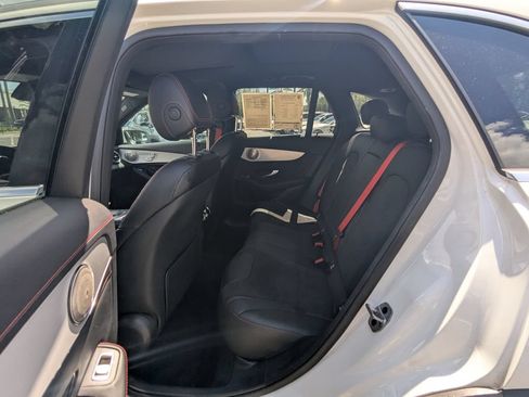 Certified 2022 Mercedes-Benz GLC 43 AMG 4MATIC image 27