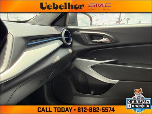Used 2026 Chevrolet Trax LS FWD image 30