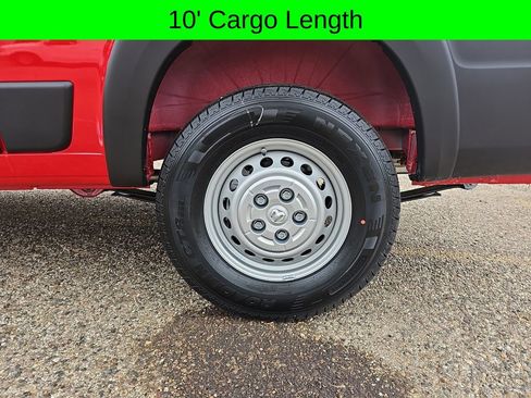 New 2025 RAM ProMaster 2500 w/ Convenience Group image 28