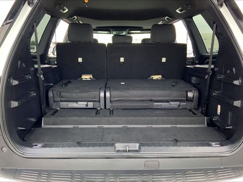 Certified 2025 Toyota Sequoia SR5 AWD/4WD image 34
