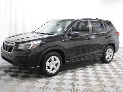 Used 2021 Subaru Forester AWD/4WD image 33