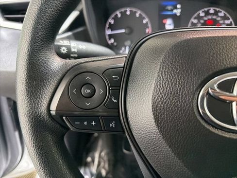 Used 2024 Toyota Corolla LE FWD image 17