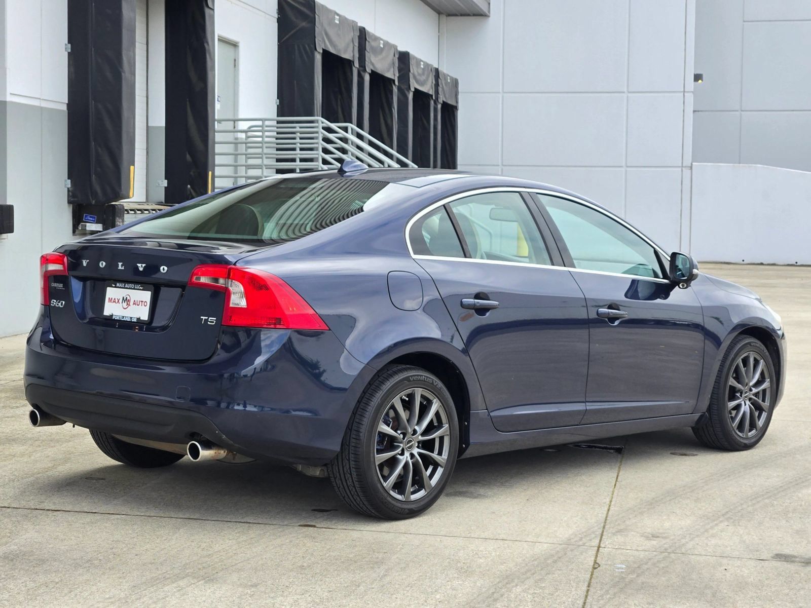 Used 2013 Volvo S60 T5 FWD image 8