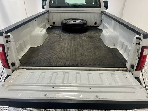 Used 2013 Ford F250 XL image 4