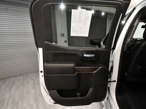 Used 2021 GMC Sierra 1500 Denali AWD/4WD image 22
