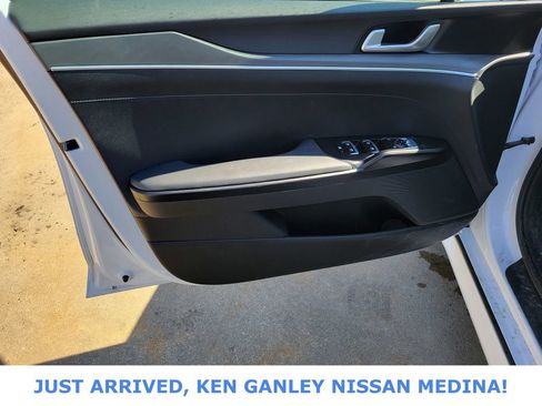 Used 2024 Kia K5 GT-Line image 14