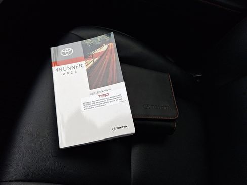 Used 2023 Toyota 4Runner TRD Off-Road Premium w/ Off Road Premium Plus Package image 26