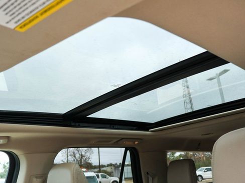 Used 2024 Ford Expedition Max Limited image 12