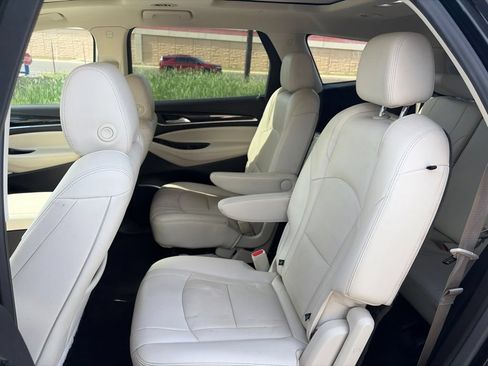 Used 2022 Buick Enclave Premium w/ Experience Buick Package FWD image 20