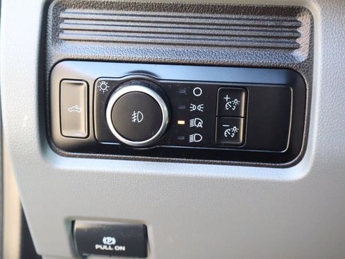 Used 2024 Ford F350 XLT AWD/4WD image 30