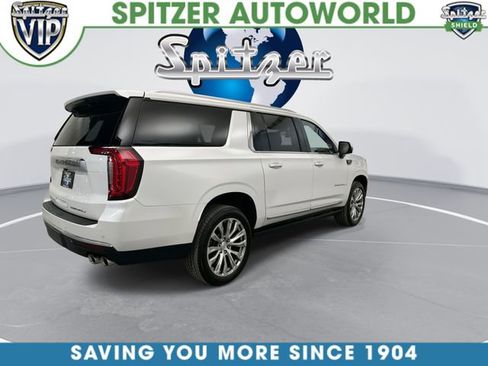 Used 2022 GMC Yukon XL Denali AWD/4WD image 9