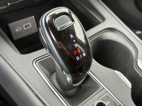 Certified 2023 Cadillac XT4 Premium Luxury image 23