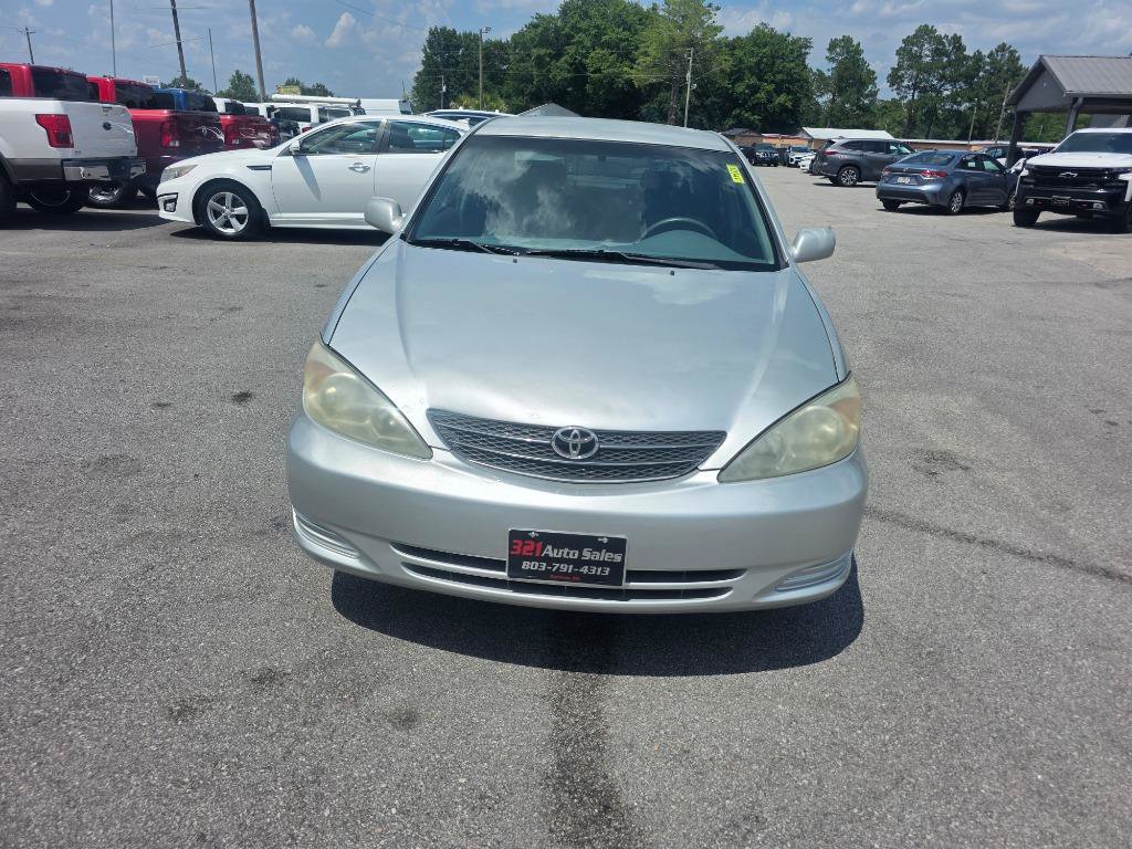 Used 2002 Toyota Camry LE FWD image 1