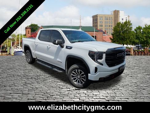 Used 2022 GMC Sierra 1500 AT4 w/ AT4 Preferred Package AWD/4WD image 1