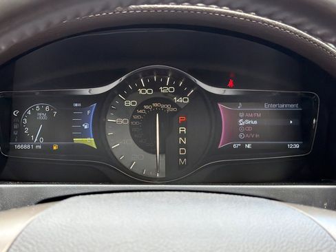 Used 2012 Lincoln MKX AWD image 22