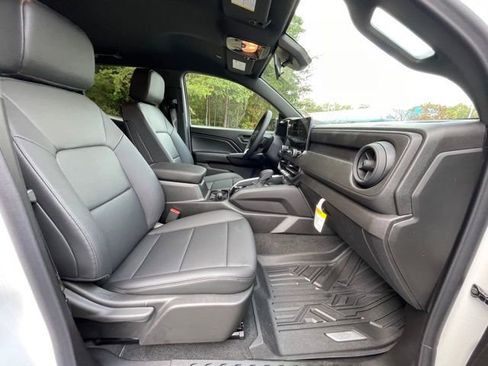 New 2026 Chevrolet Colorado Trail Boss AWD/4WD image 23