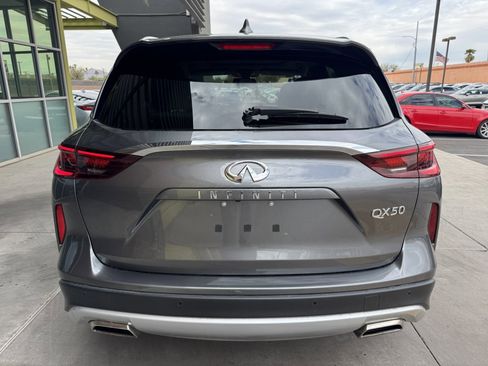 Used 2022 INFINITI QX50 Essential image 13