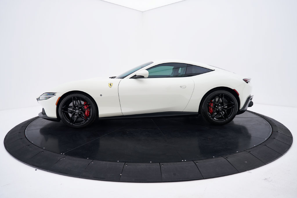 Used 2022 Ferrari Roma RWD image 13