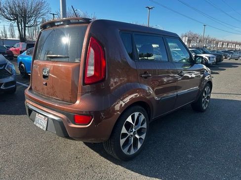Used 2012 Kia Soul ! w/ Red Rock Special Edition Pkg image 5