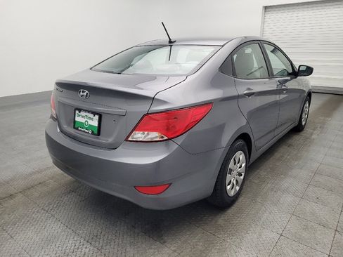 Used 2017 Hyundai Accent SE image 9