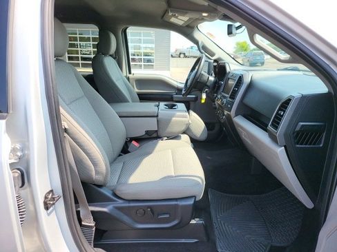 Used 2019 Ford F150 XLT w/ Equipment Group 302A Luxury image 8