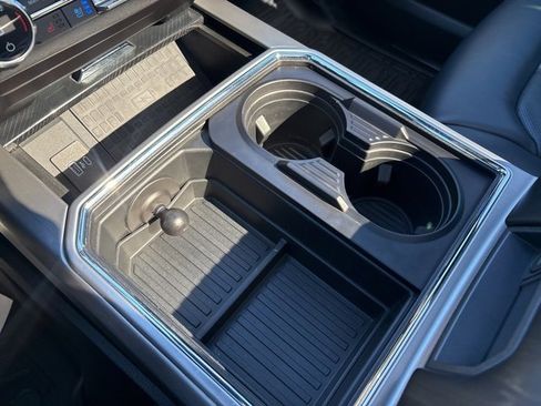 Used 2022 Ford F250 Platinum image 31
