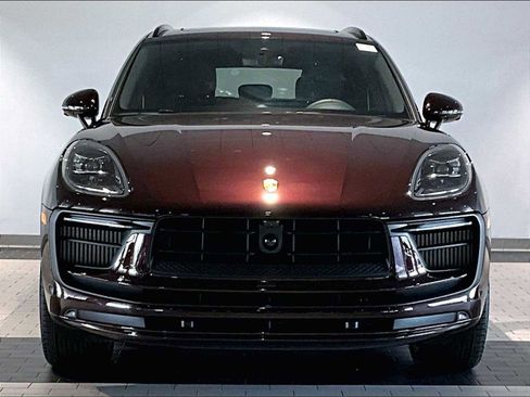 New 2026 Porsche Macan S AWD/4WD image 10