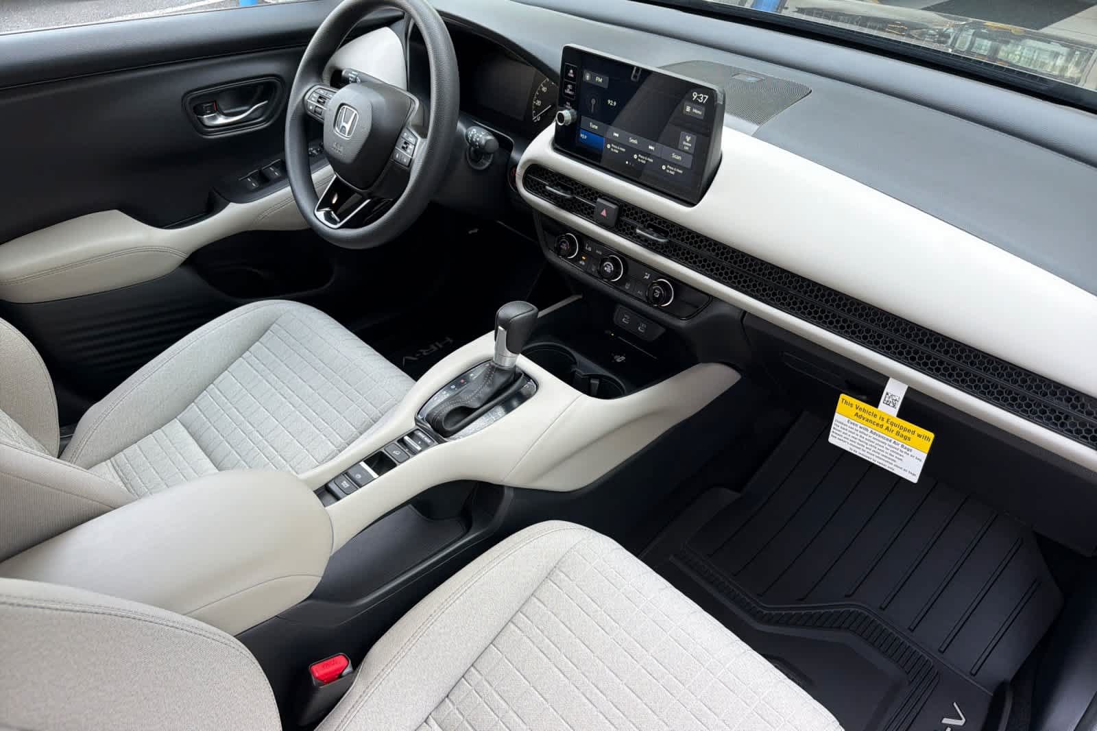 New 2027 Honda HR-V LX image 18