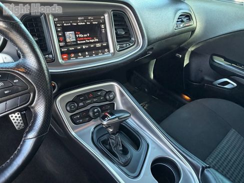 Used 2022 Dodge Challenger R/T Scat Pack w/ Driver Convenience Group image 23
