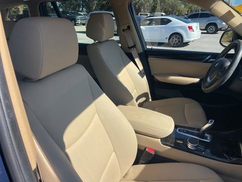 Used 2017 BMW X3 xDrive28i image 9