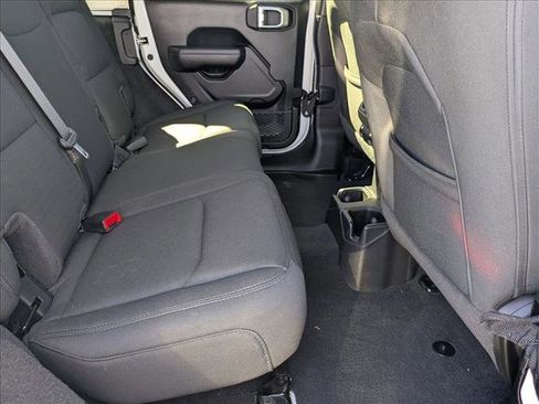 Used 2023 Jeep Wrangler Sport S image 18