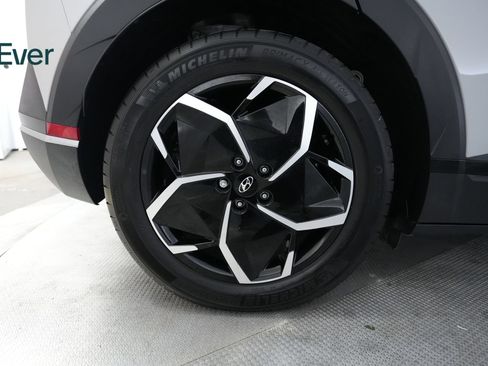 Used 2024 Hyundai Ioniq 5 SEL RWD image 22