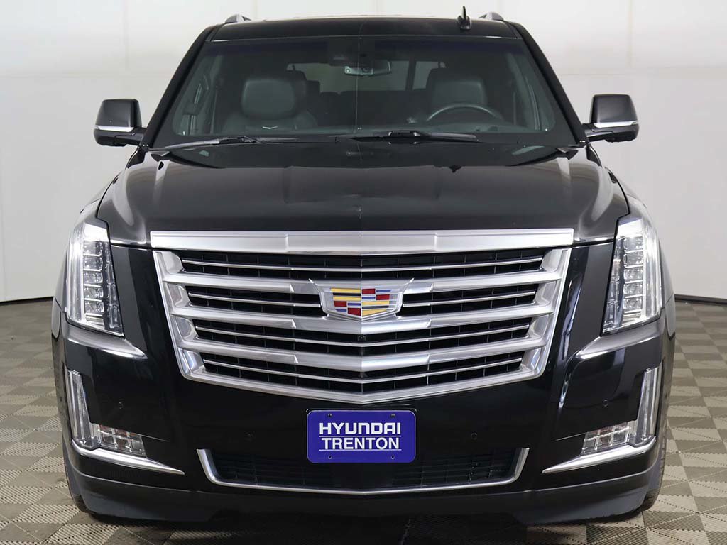 Used 2020 Cadillac Escalade Platinum AWD/4WD image 17