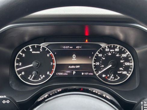 Used 2023 Nissan Rogue SV image 20