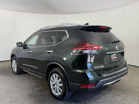 Used 2020 Nissan Rogue SV AWD/4WD image 5