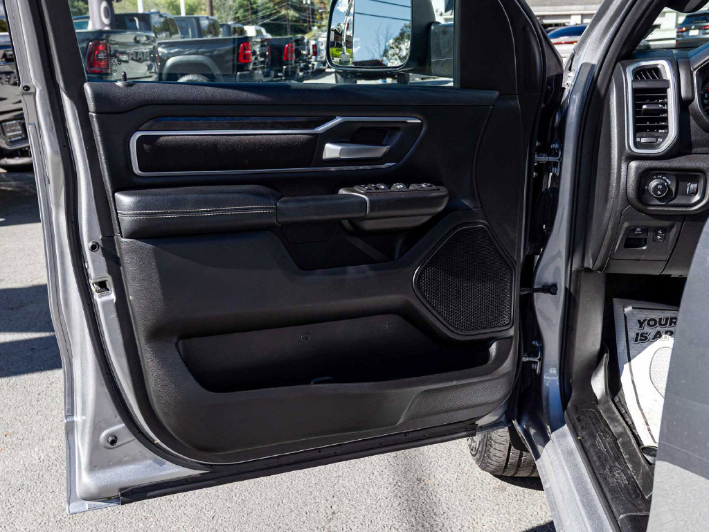 Used 2023 RAM 1500 Big Horn AWD/4WD image 11