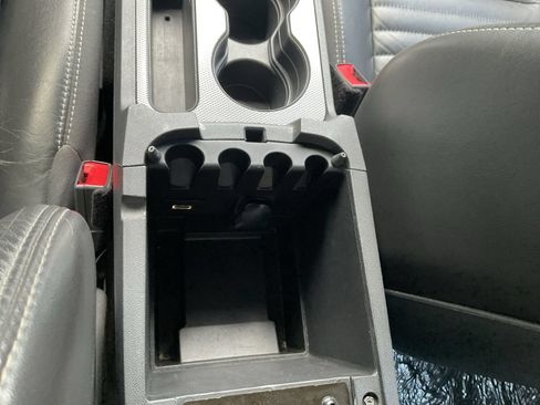 Used 2014 Dodge Challenger R/T Plus RWD image 34