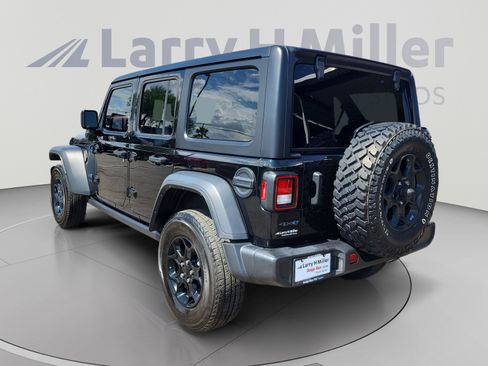 Used 2023 Jeep Wrangler Unlimited w/ 8.4" Radio Group AWD/4WD image 3