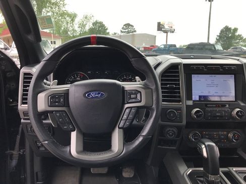 Used 2020 Ford F150 Raptor w/ Equipment Group 802A Luxury image 9