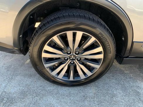 Used 2020 Mitsubishi Outlander SEL AWD/4WD image 25
