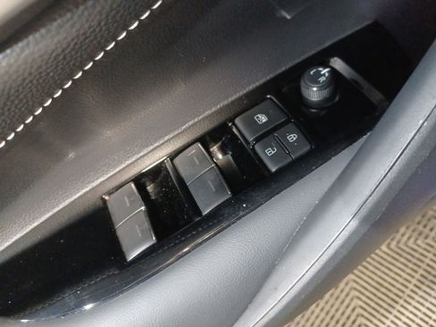 Used 2024 Toyota Corolla SE image 15