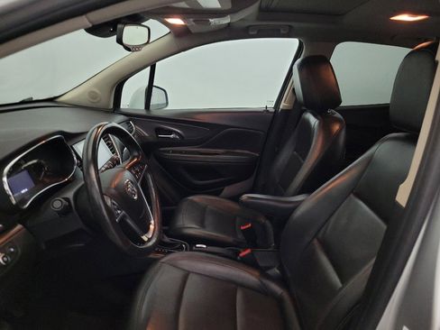 Used 2018 Buick Encore Essence AWD/4WD image 17