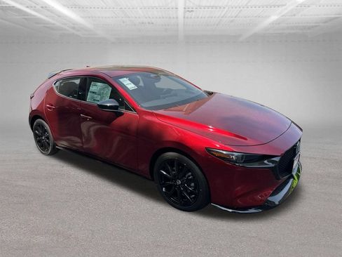 New 2026 MAZDA MAZDA3 Hatchback w/Premium Plus Pkg AWD/4WD image 8