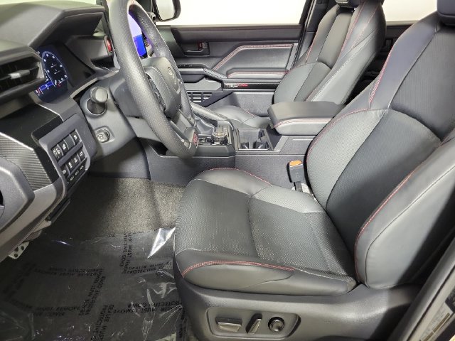 Used 2025 Toyota 4Runner TRD Pro AWD/4WD image 19